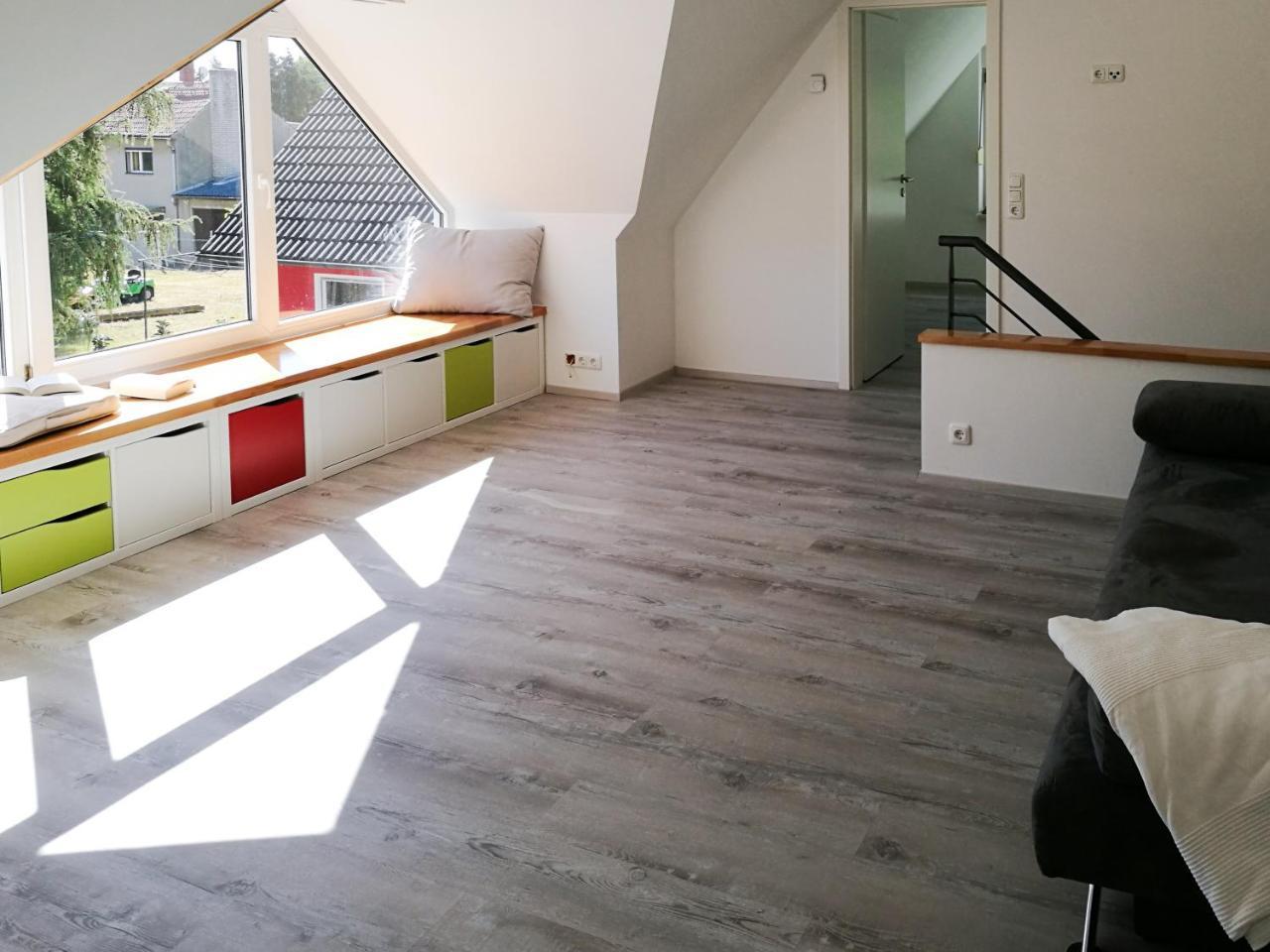Ferienhaus Goermer Mit Wasserbett Schmölln エクステリア 写真