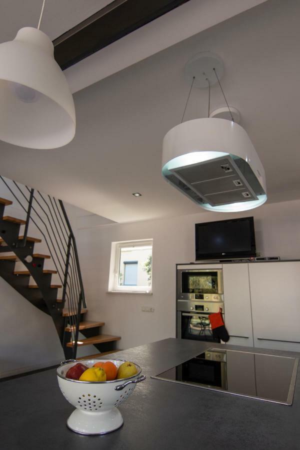 Ferienhaus Goermer Mit Wasserbett Schmölln エクステリア 写真